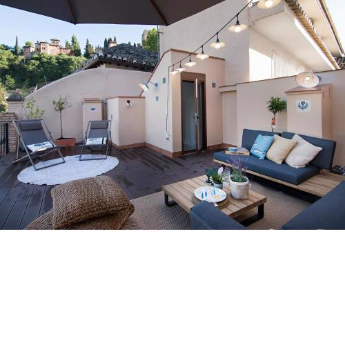 Chezmoihomes Alhambra Boutique Terrace