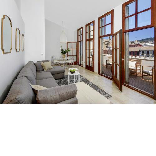 Chezmoihomes Bibrambla penthouse over Cathedral