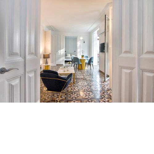 Chezmoihomes Bright and Elegant 3BR Exclusive Retreat