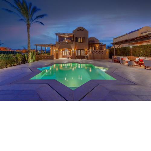 Chic 3BR Villa West Golf with Pool, Lagoon View & Guest House