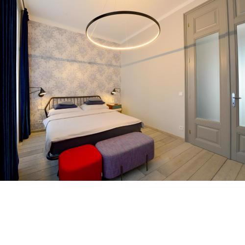 Chic And Modern In Hip Area