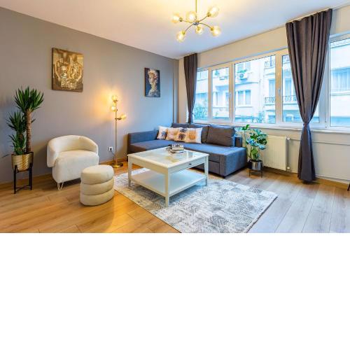 Chic Apartment Close to Metro & Top Attractions in Center of Nisantasi