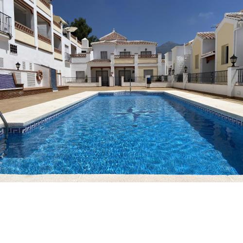 Chimenea Pinar Apartments Casasol