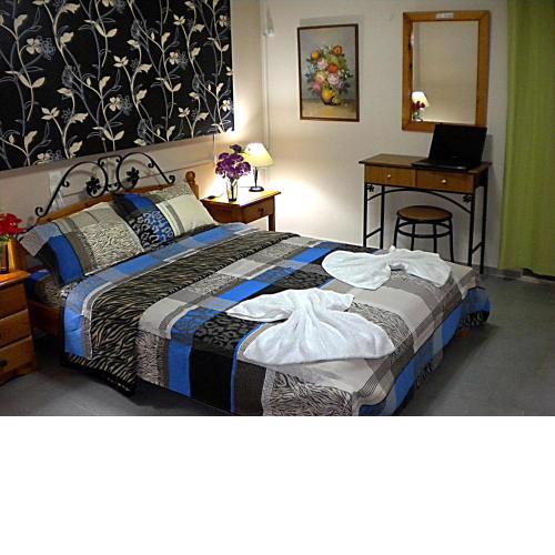 Chios Rooms MyView