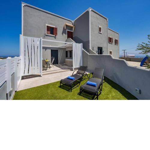 Christianna & George Luxury Apartment with Outdoor Hot Tub