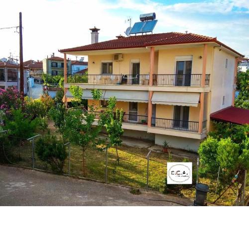 Christos Central Apartment