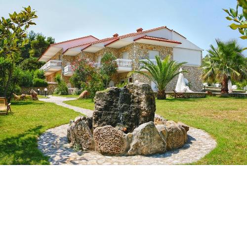 Chrouso Apartments