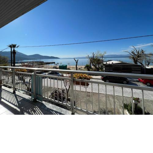 Chrysa's Seaview Apartments