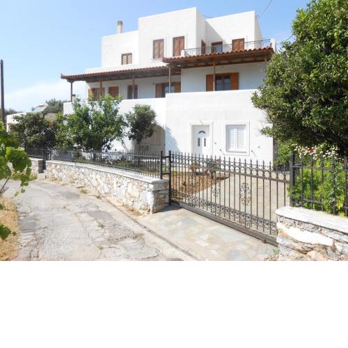 Chrysolithos Kerami Apartments