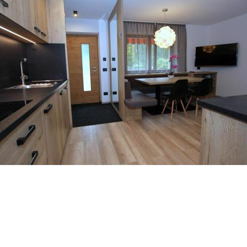 Ciasa Cir Apartments