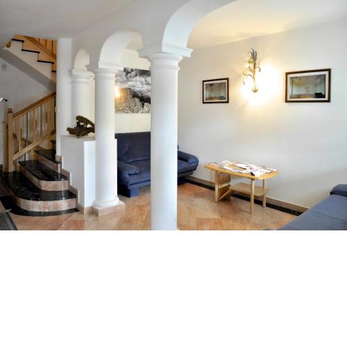 Ciasa Mira - BelaVal Apartments