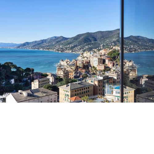 Cinque finestre sul Golfo by Wonderful Italy