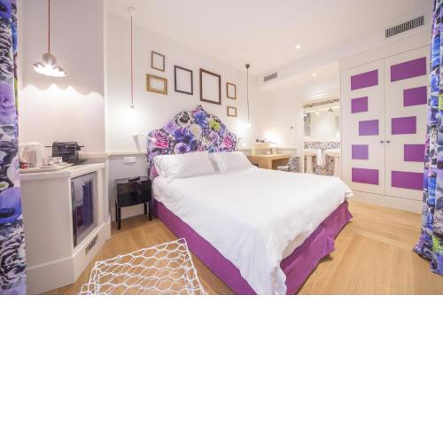 Cinque Rooms