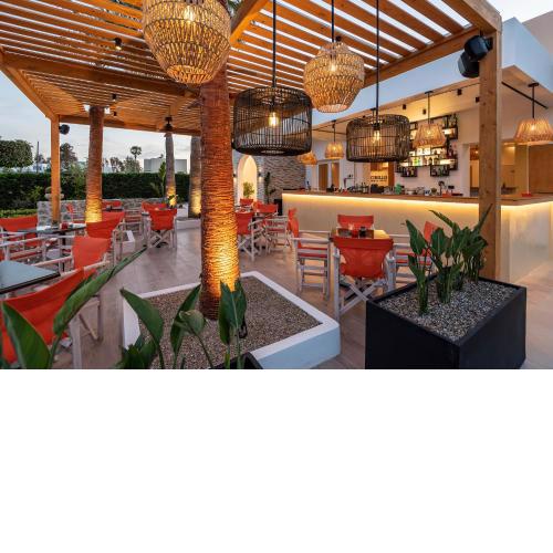 Cirillo Family Hotel-Christinas Studios