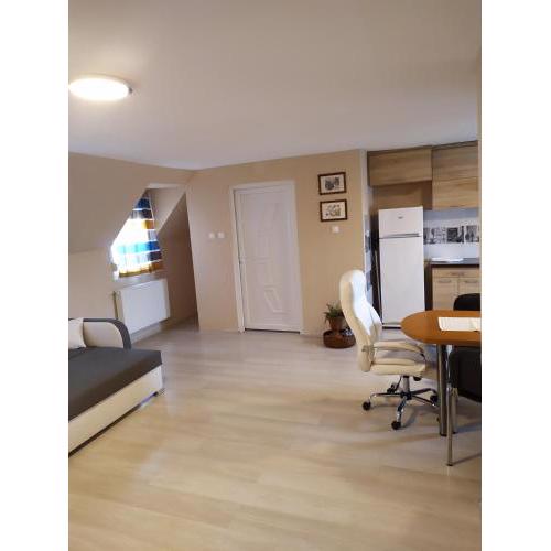 City Apartmanház