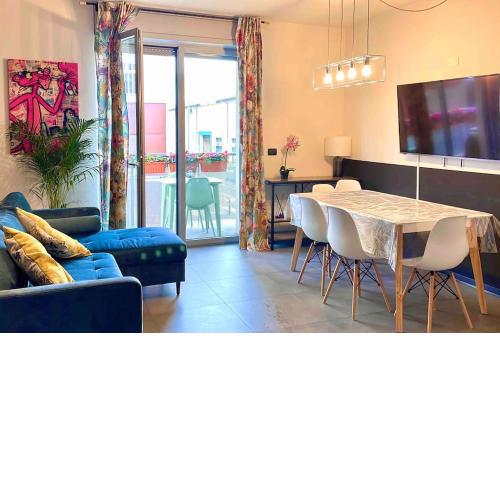 CITY CENTER - Modern flat with FREE PARKING and WIFI - Apt B