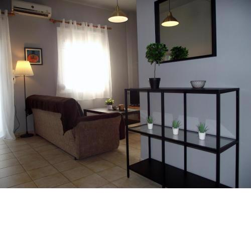 City center modern single floor apartment