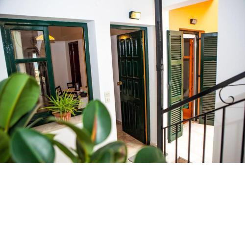 City center, sea view apartment, Amelia!