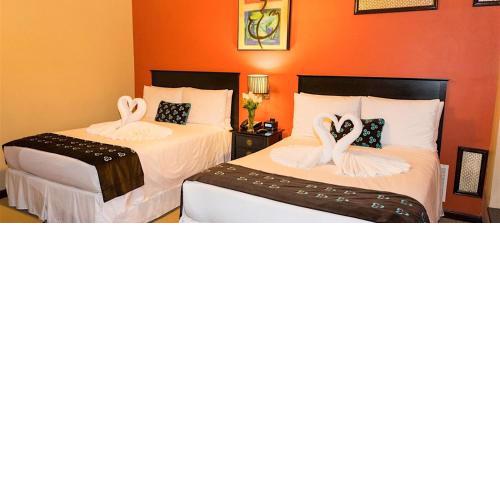 City Hotel