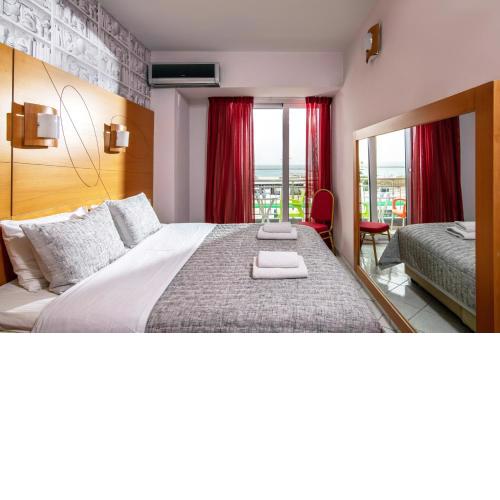 City Life Hotel