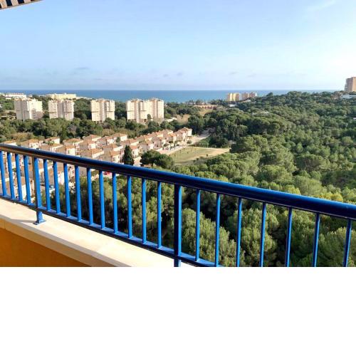 Clara Campoamor Seaview Apartment
