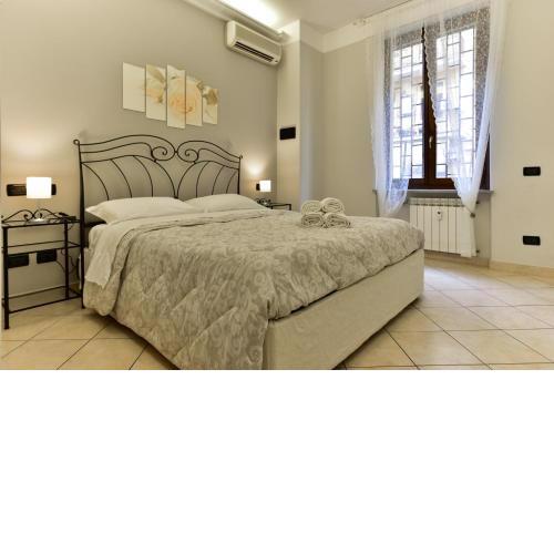 Classic Apartment in Re Di Roma near the metro