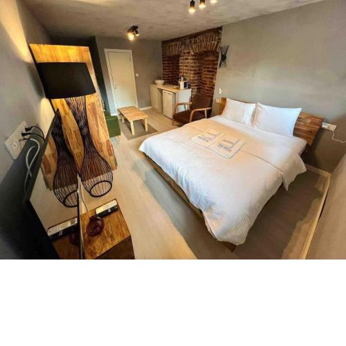 Classy Furnished Studio in The Heart of Karaköy 5