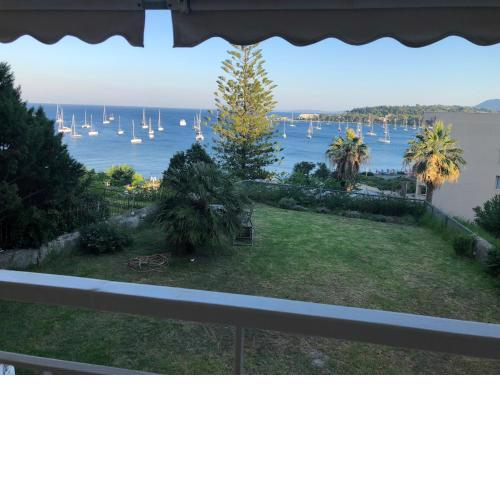 Classy lux apt w/ sea view, garden, parking