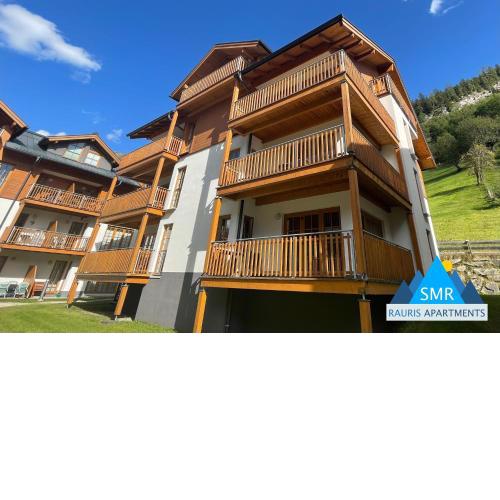 Claudia 6 by SMR Luxury Apartments