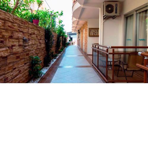 Cle Beach Boutique Hotel