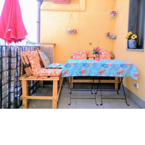 Click Center Apartment