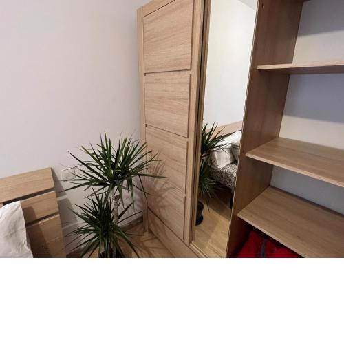 CLOSE TO GRAN VIA. Centro, familiar con Wifi.