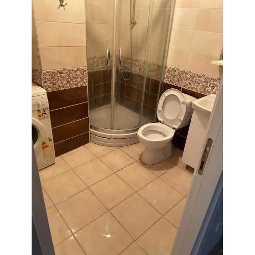 Close to Metro, spacious, new, lovely flat