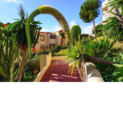 Club Caronte flat in Riviera del Sol Ref 133