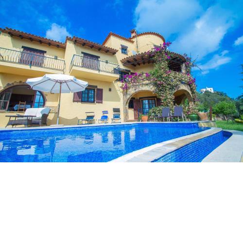 Club Villamar - Cyrus
