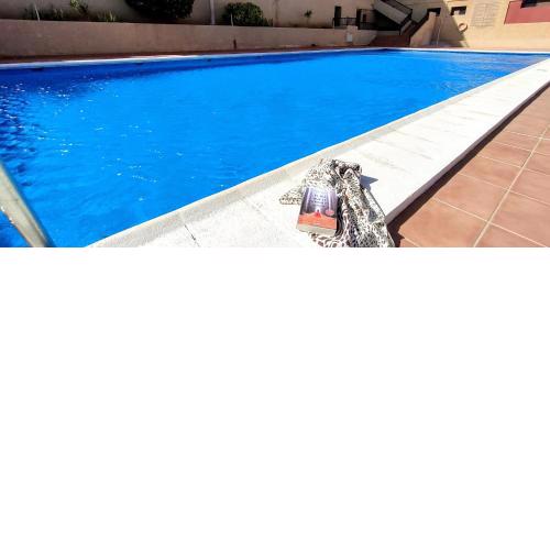 CM 2 bd appartment near the sea