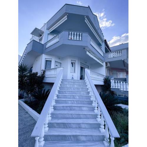 Coastline Apartment