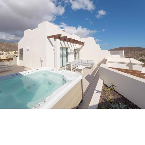 Colinas - Gazmira 3,3 PENTHOUSE NATURE RESERVE VIEW & JACUZZI
