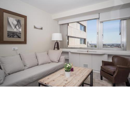 Colon Suites