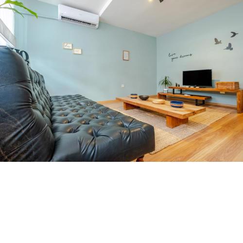 Colorful Flat in Beyoglu with Excellent Location