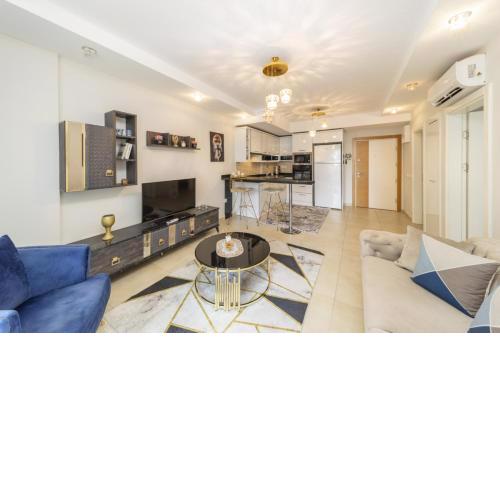 Colorful Flat with Shared Pool and Spa in Alanya