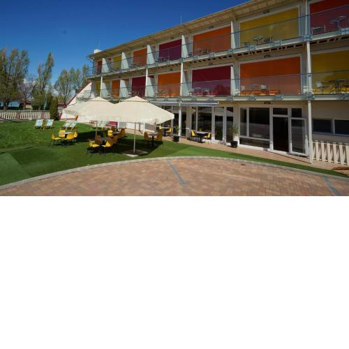 Colors Holiday Hotel