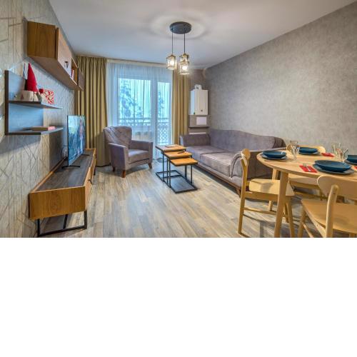 Colors of Nature in Stylish Flat in Pamporovo