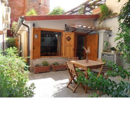 Colosseum Cottage