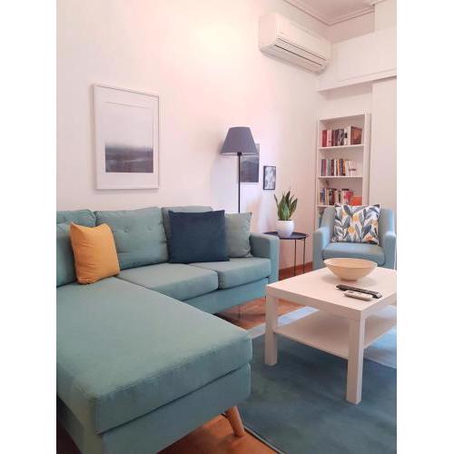 Colourful Apartment in the heart of Athens