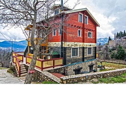 Colours' Chalet