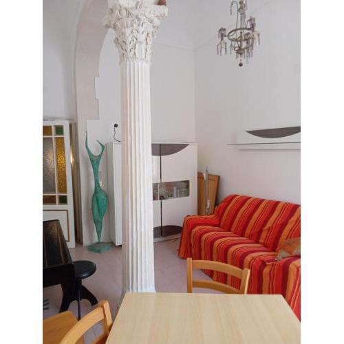 Columna Domus