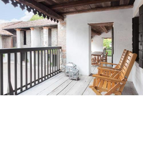 Colvago La Corte Spectacular Ancient Country House