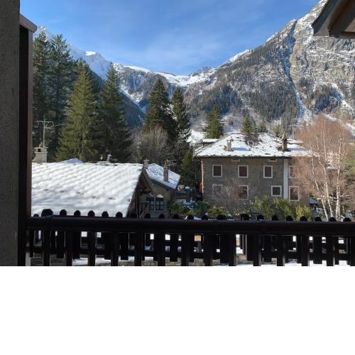 Comfortable Apartment in Courmayeur