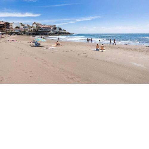 Comfortable Apartment in Salinetas Beach.